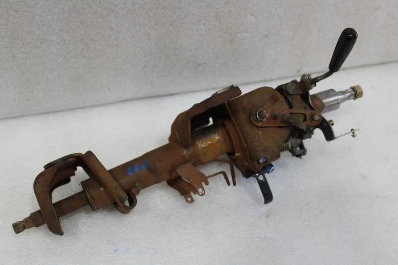 Toyota Land Cruiser 1992 columna de dirección con opción de inclinación (desnudo) Foto 2 de 4