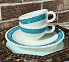 Vintage Pyrex Double Touch Corning Décor 2 Cups Turquoise Laurel Leaf  8” Plate