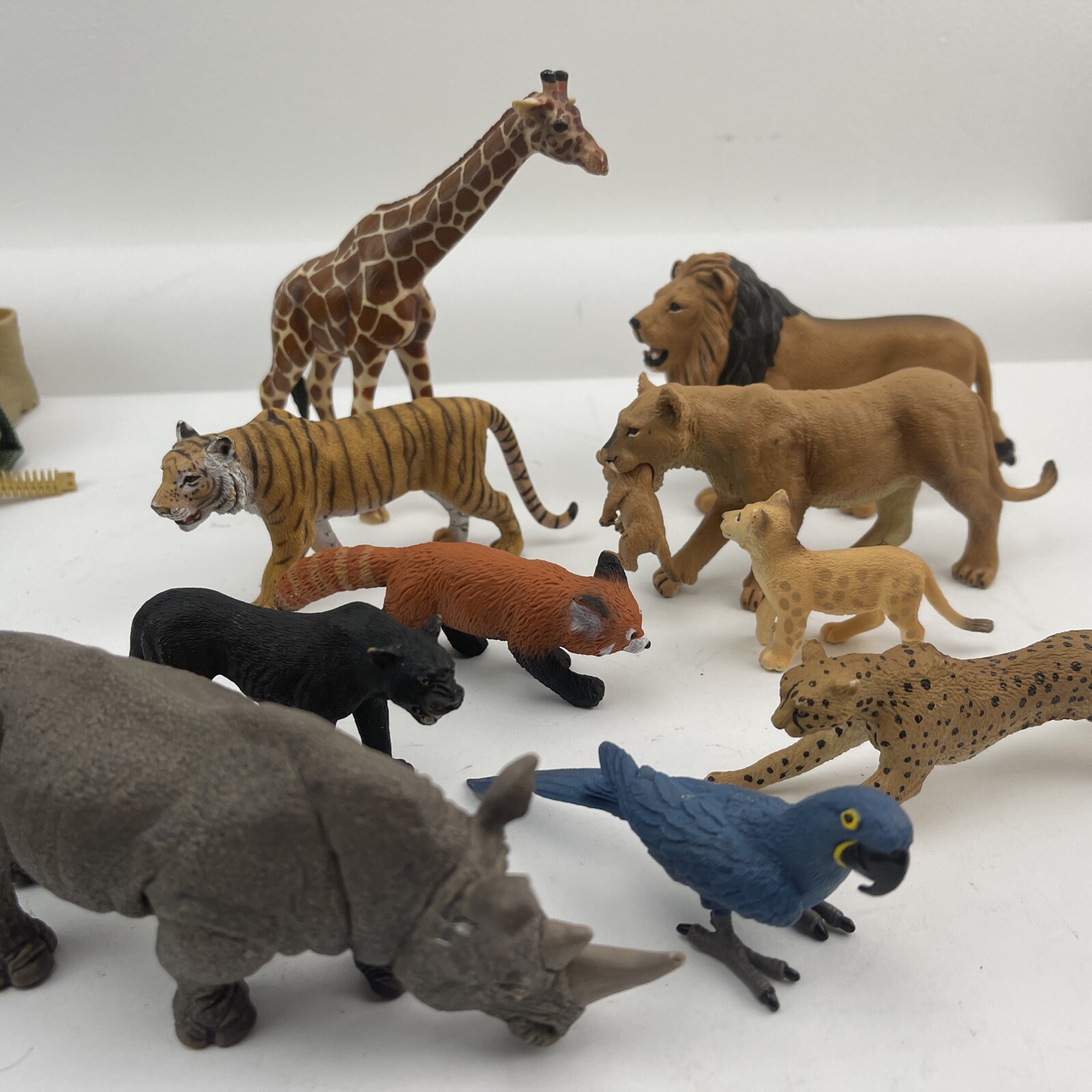 schleich white rhino