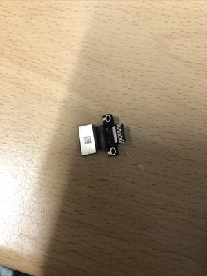 macbook air 13 inch M2 2022 A2681 Thunderbolt 4 USB C Board Connector 821-03673-