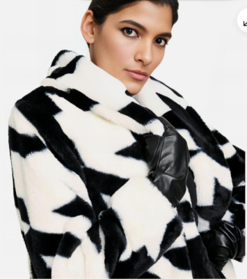 Sergio Hudson Faux Fur Coat | Black & White Houndstooth | Womens - XS