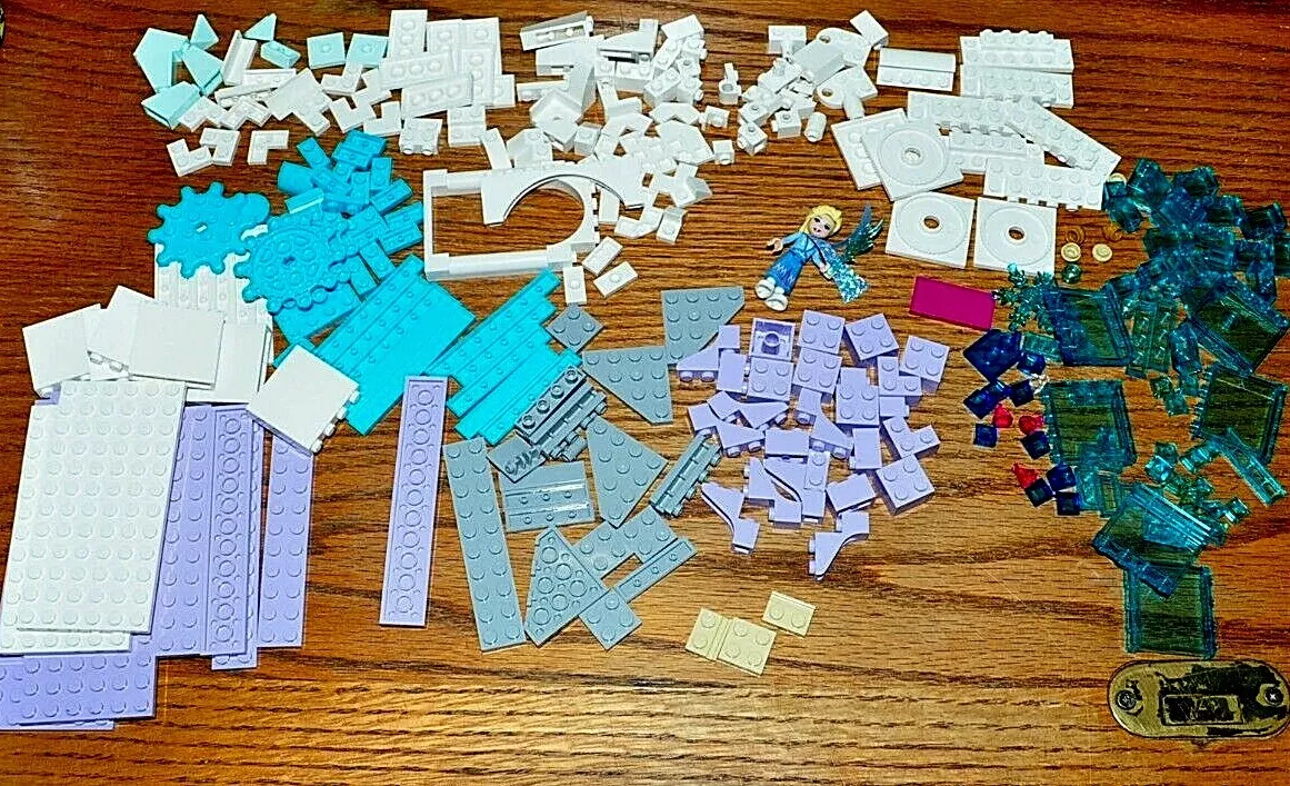 Lego Frozen II Elsa s Jewelry Box Parts 288 Pieces 41168 Parts
