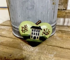 Primitive Saltbox House Heart Shaped Ceiling Fan Light Pull NEW