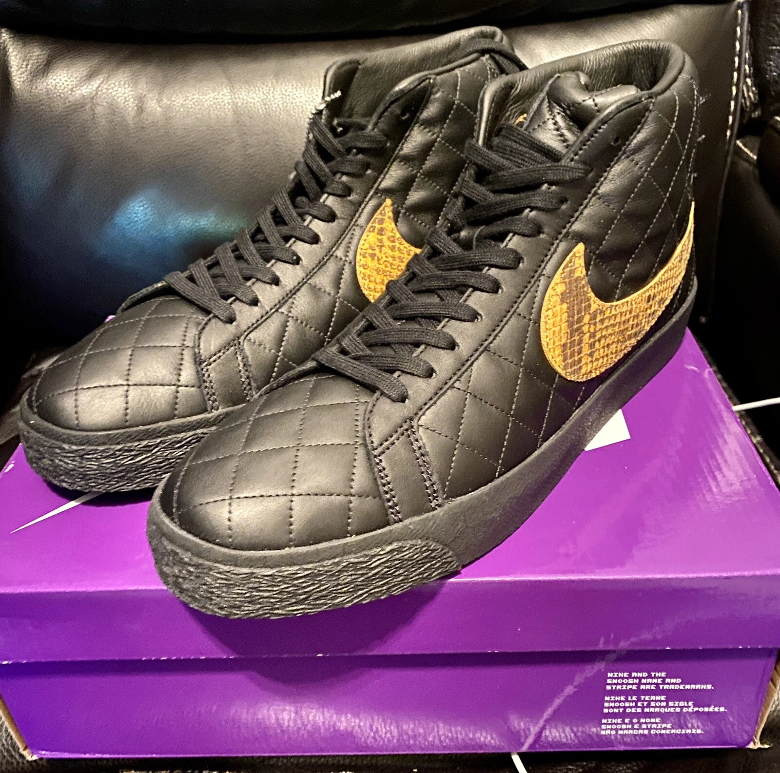 Neuf Supreme x Nike SB Blazer Mid QS noir DV5078 001 taille 12 homme authentifié