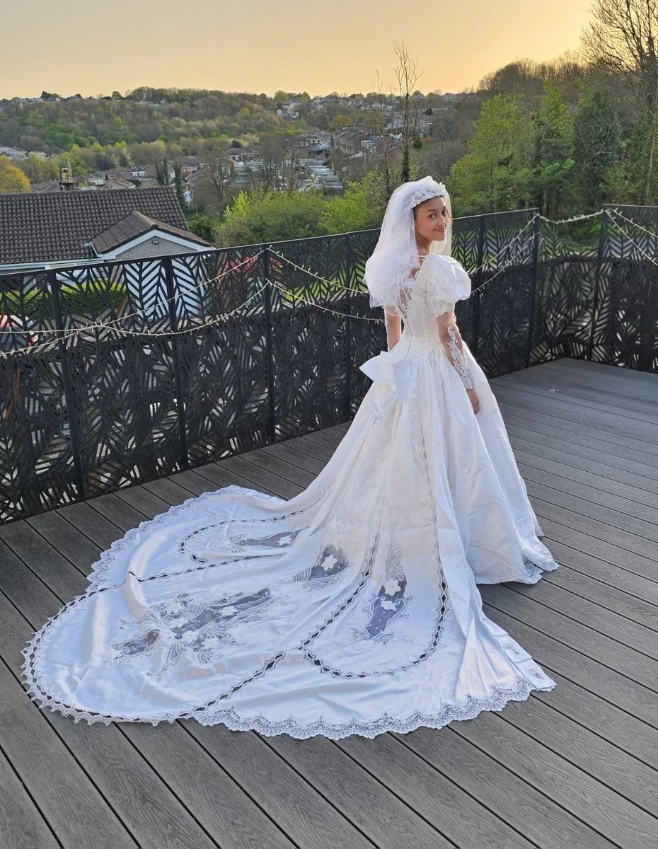 Vintage Lace Wedding Dress for sale | eBay UK