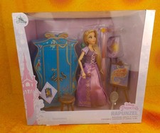 Juego de tocador de armario Rapunzel Disney Store clásico muñeca Rapunzel enredada
