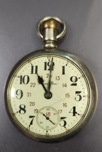 ANTIQUE HAMILTON POCKET WATCH 17 JEWELS RUNNING AS IS