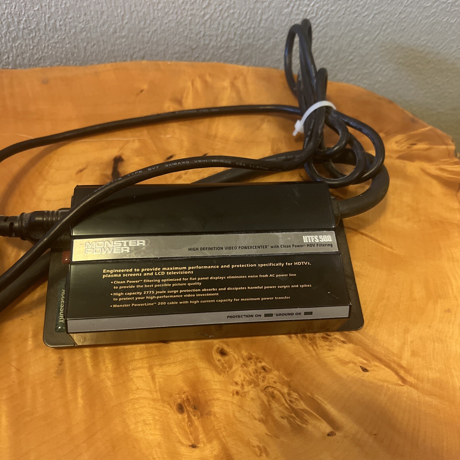 Monster Power HTFS 500 Surge Protector Flat Screen TV High Def FREE