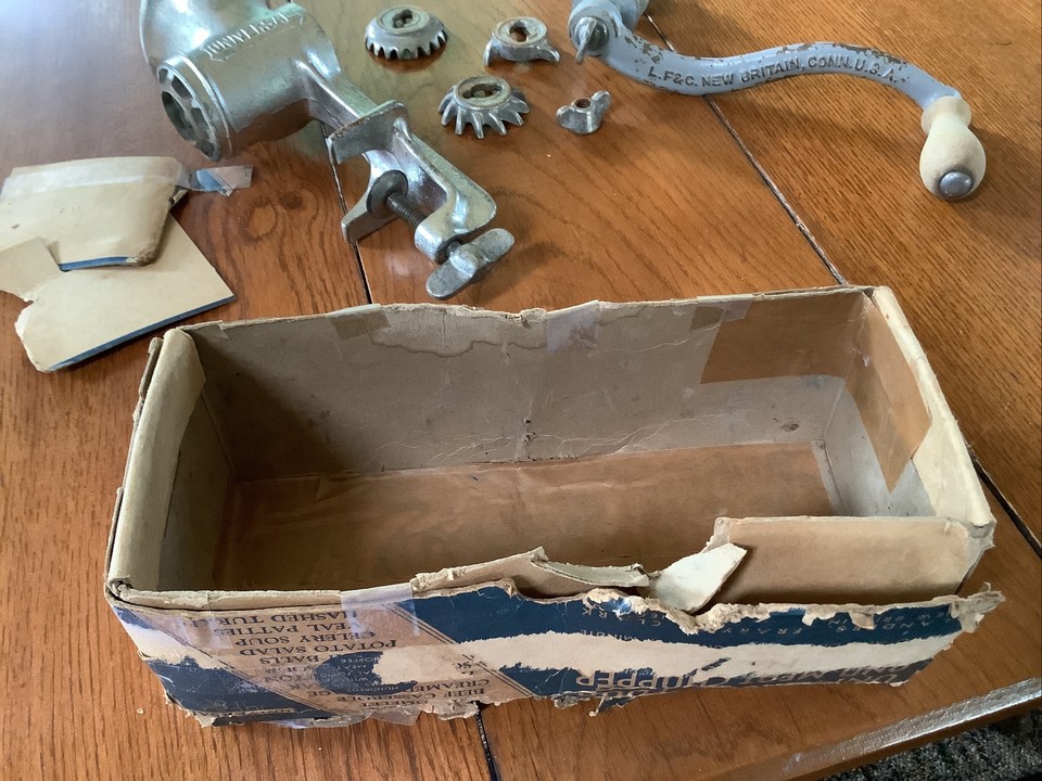 Universal Food and Meat Chopper No 2 Meat Grinder Landers, Frary