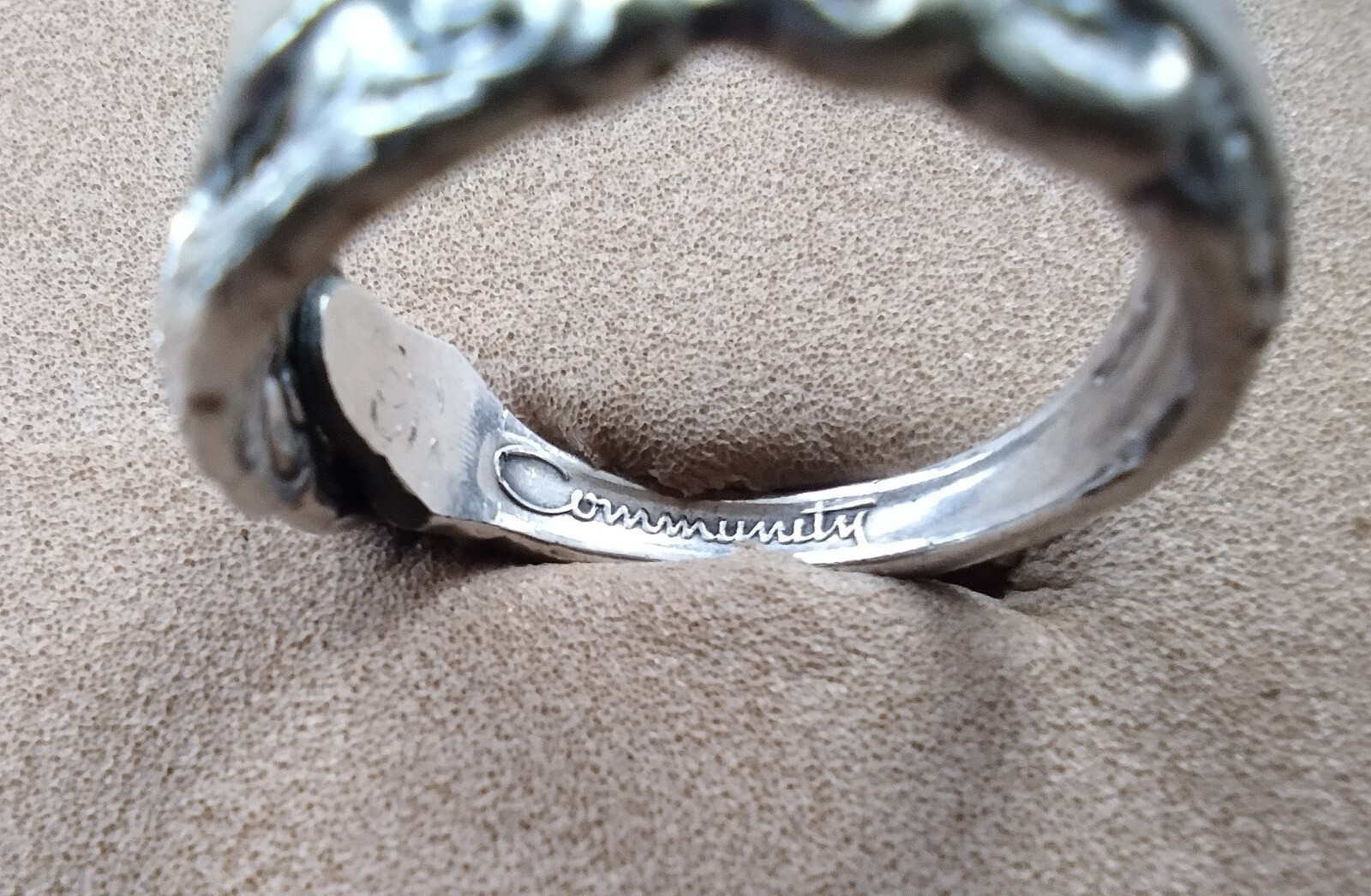 Silver Spoon Ring Community - Oneida - image 4
