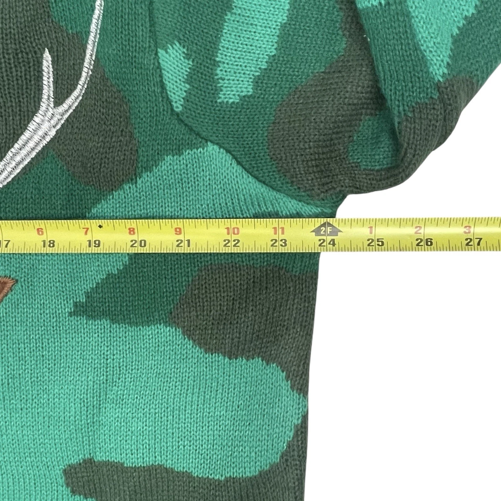 Blizzard Bay Sweater Mens XL Green Camo Brewdolph Beer Ugly Christmas Drinking