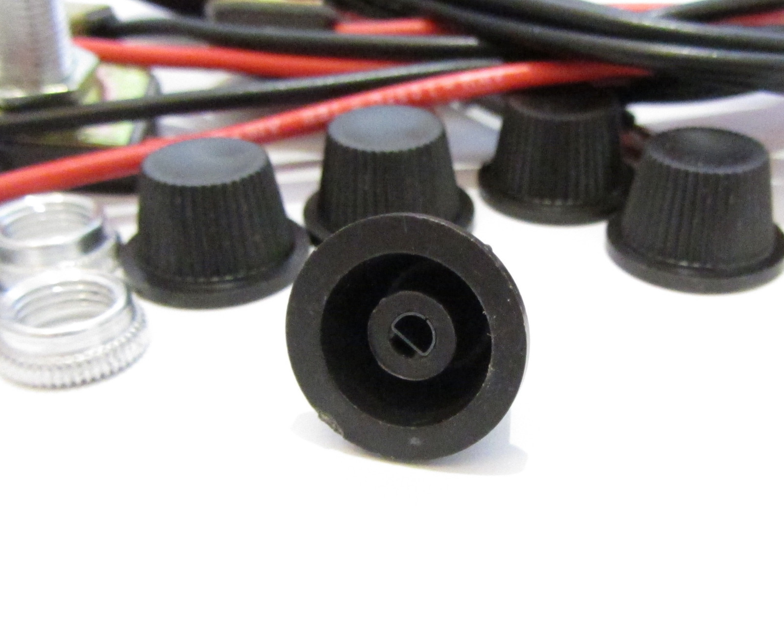 5 pack - Leviton Rotary Lamp Switch On-Off Black Knob Metal Shaft 3A ...