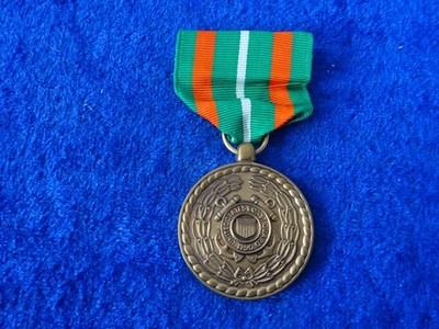 A49-20) Original US Orden Coast Guard Achievement Medal Vietnam um 1965