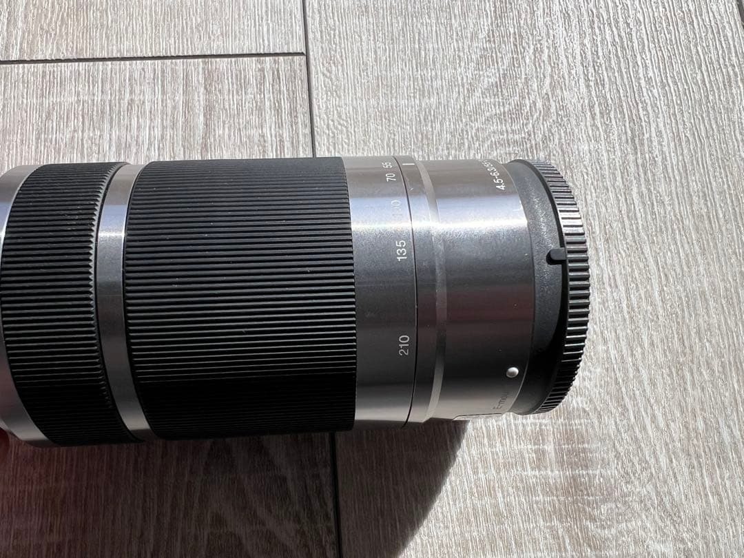 Sony E 55-210mm F4.5-6.3 OSS Lens for Sony E-Mount Cameras Silver