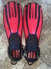 Mares Avanti Superchannel Open Heel Scuba Diving Fins Red Regular Unisex