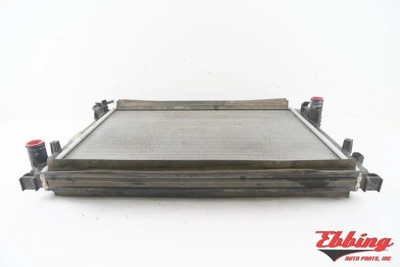 Radiator Assembly 5.7L V8 ID: 68050126AB Fits 2009-2023 Dodge Charger 698254 — 第 4/4 张图片