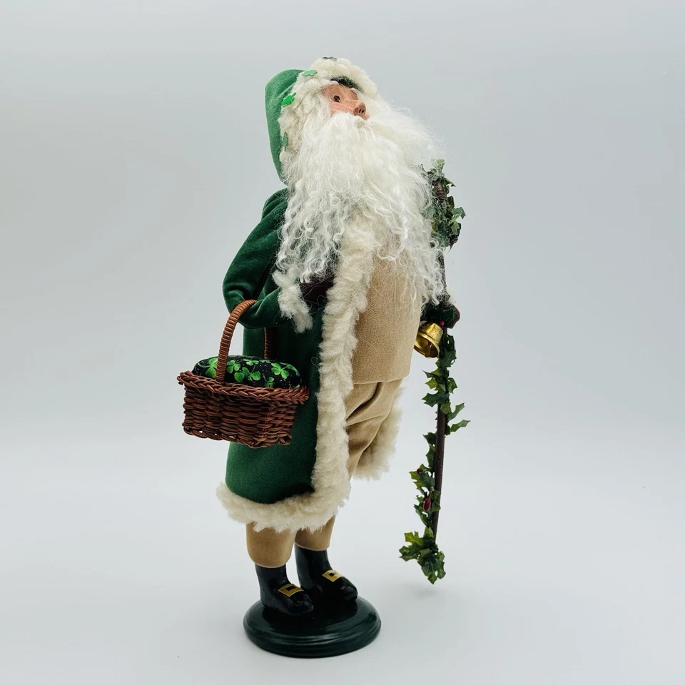 Byers Choice Villancico de Navidad Día de San Patricio Estatuilla de Papá Noel Irlandés NUEVA EN CAJA Foto 3 de 4