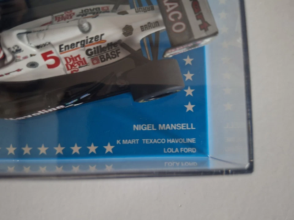 Minichamps Indycar 1:43 Newman Haas Lola Ford Nigel Mansell 1993 Model. New - Image 3 of 4