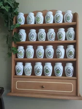 FRANKLIN MINT Gloria Vanderbilt Concepts Ceramics Spice Jar Set + FreeShelf 1985