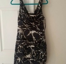 Express Floral Sheath Dress Women’s Size 8 Black Ruched Sleeveless V Neck