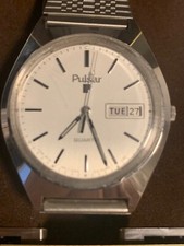 Vintage Pulsar Mens Watch Y418-8049 Very Good w/Box