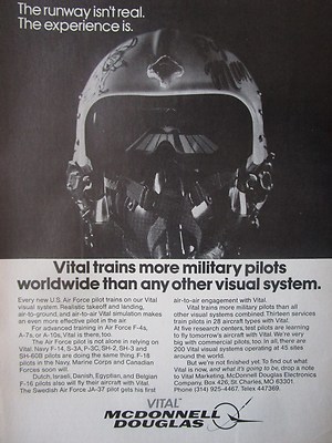 4/1982 PUB MCDONNELL DOUGLAS VITAL VISUAL SIMULATOR SYSTEM HELM USAF PILOT AD