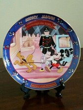 Disney's Mickey and Minnie: Through the Years - 
