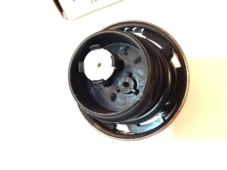 Nuevo de Lote Antiguo 1981-1986 GM Monte Carlo Caprice Impala Camión Regal Diesel Combustible Gas Tapa Foto 4 de 4