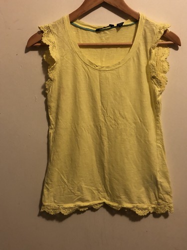 Tommy Hilfiger Women Size Extra Small Top Yellow Round Neck Fitted Short Sleeve - Picture 2 of 12