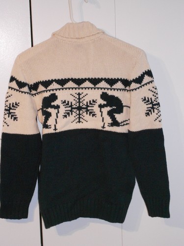 GAP Kids Sweaters with GAP Box - Picture 2 of 3