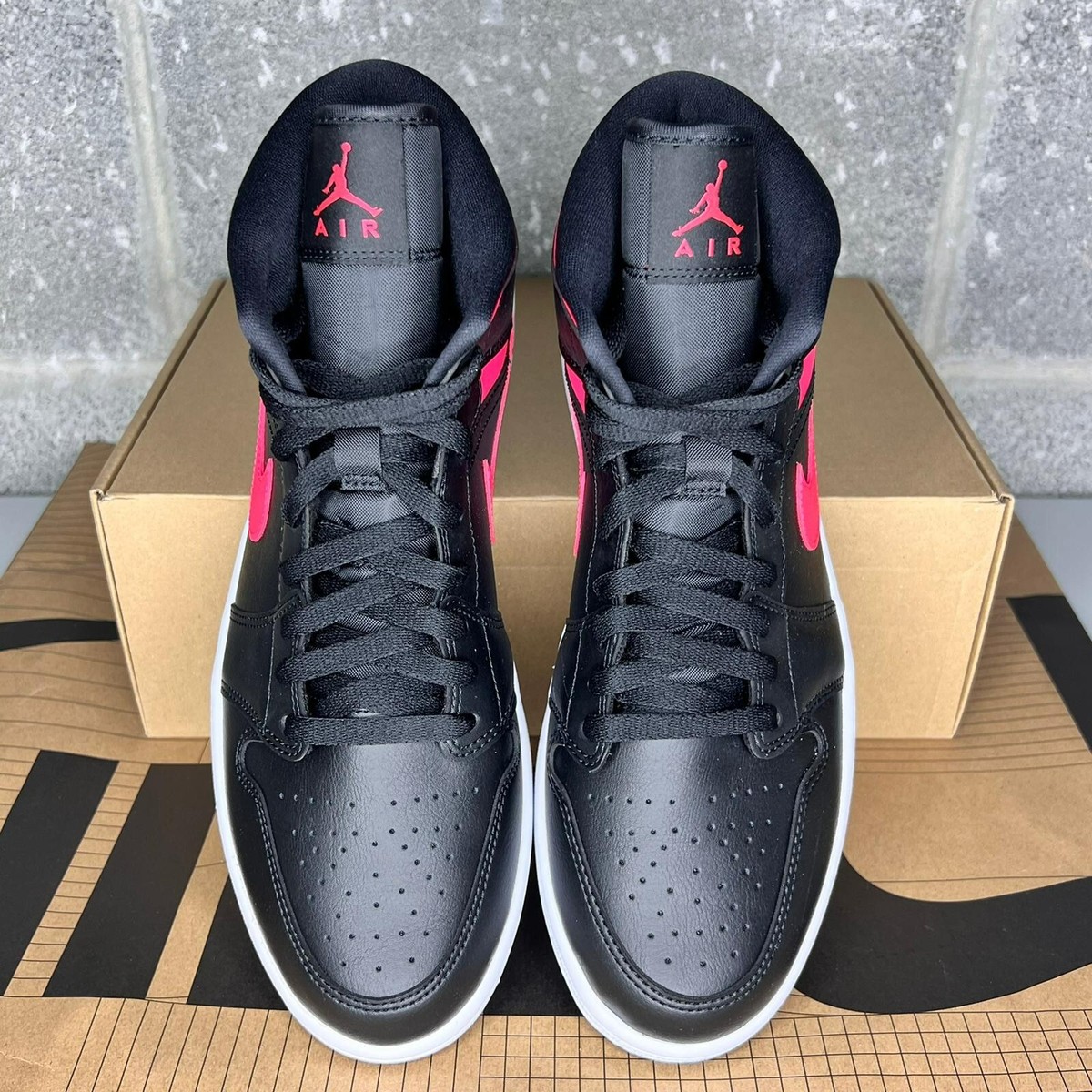 air jordan 1 black siren red