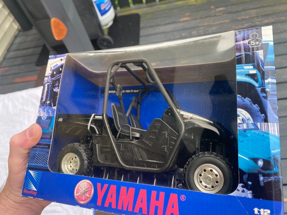 Nuevo en caja Ray Yamaha 1:12 fundido a presión con plástico 2008 Rhino 700 Newray nuevo en caja Foto 2 de 4