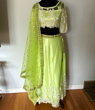 Women's Green Embroidered Net Choli Set w/ Dupatta Unstitched Synthetic