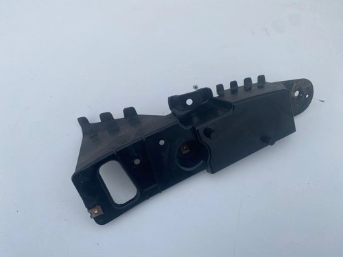 BMW X3 E83 2009 Hinten rechts Halterung Stoßstange Stoßfänger hinten 3448678