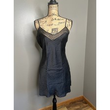 Victoria's Secret Black 100 Silk Slip Dress negligee Chevron Neckline Medium