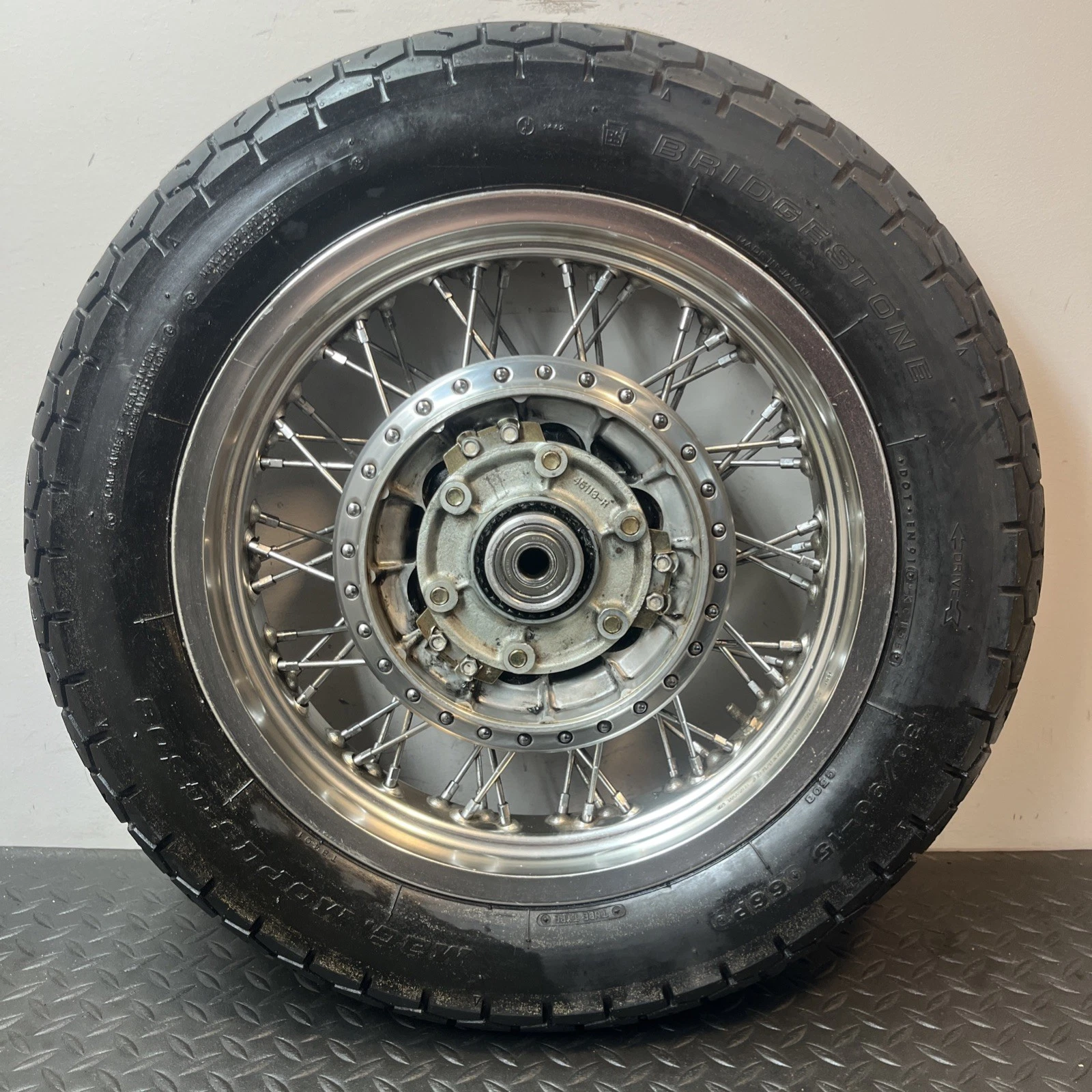 2001 01 Suzuki Intruder 800 VS800 Rear Wheel