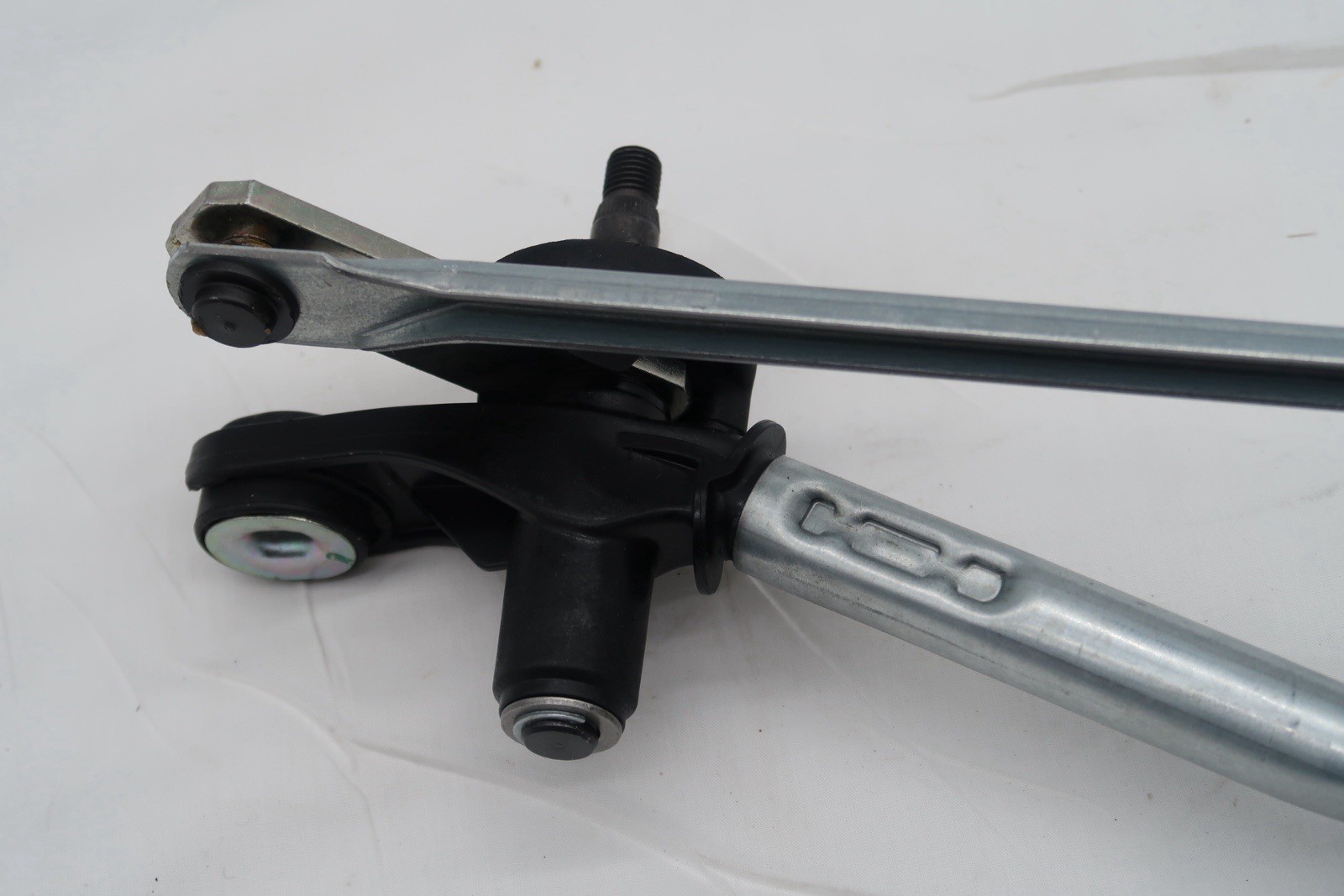 HYUNDAI BAYON WIPER ASSEMBLY Hatchback WIPER MOTOR & LINKAGE 98100Q0900 21-25 image 3