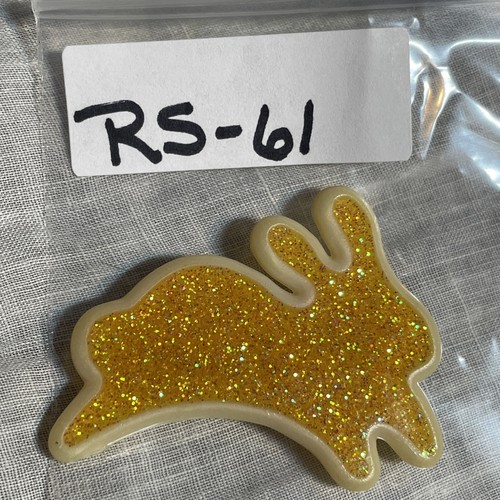 Hallmark Pin Easter Vintage Bunny Glitter Gold Rabbit Holiday Brooch RS-61 - Picture 4 of 4