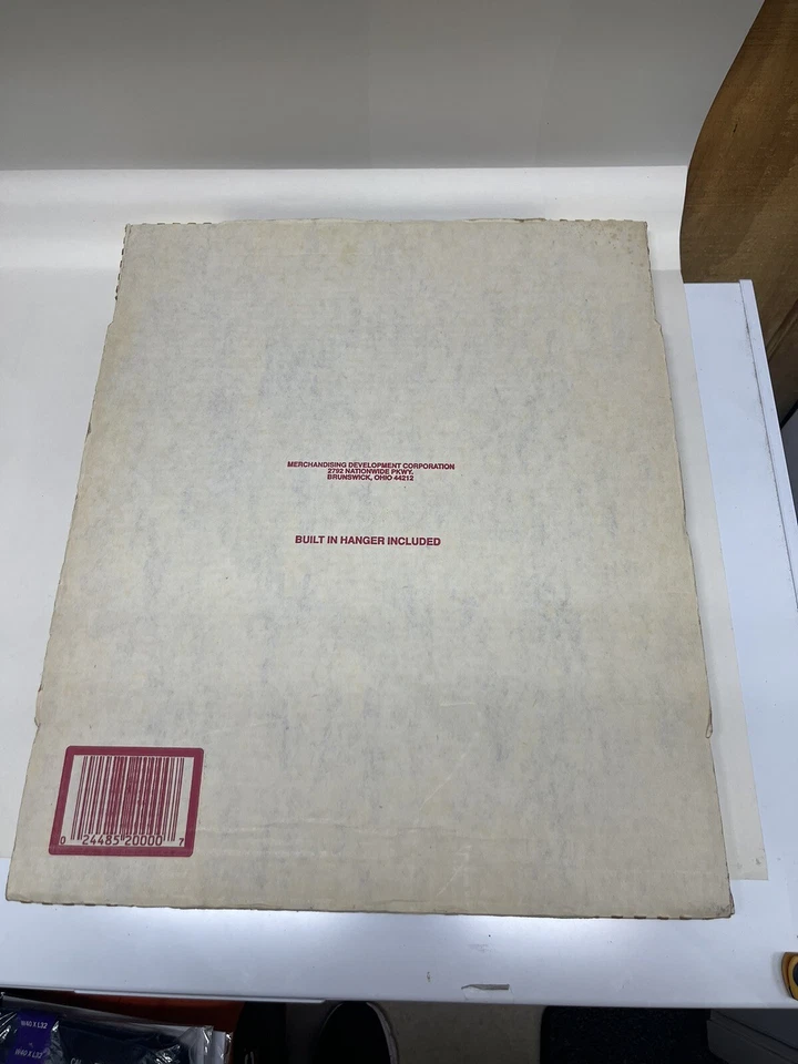 Vintage Ultimate Warrior framed picture WWF WWE  NOS 21x17 - Image 3 of 3