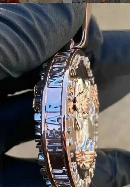 Pingente masculino caveira clássico diamante corte redondo 12 quilates criado em laboratório ouro rosa 14K por cima - Imagem 2 de 4