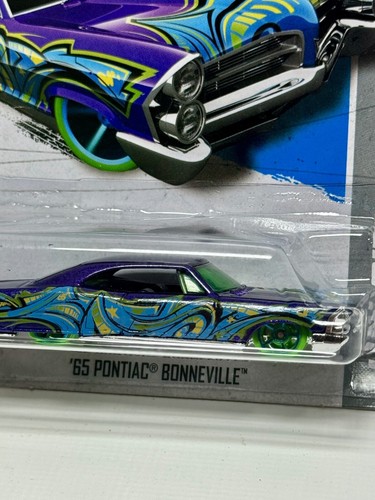 Mattel Hot Wheels HW City 1965 Pontiac Bonneville Car Purple Diecast #35/250