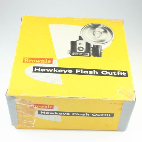 Kodak Brownie Hawkeye Flash Outfit W/ Camera + Flash + Bulbs in Box