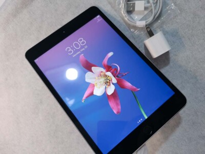 Apple iPad mini 3 ( A1599 ) 16GB Wi-Fi 4G iOS 8.1 - 7.9 Apple iPad mini 3 ( A1599 ) 16GB Wi-Fi 4G iOS 8.1 - 7.9
