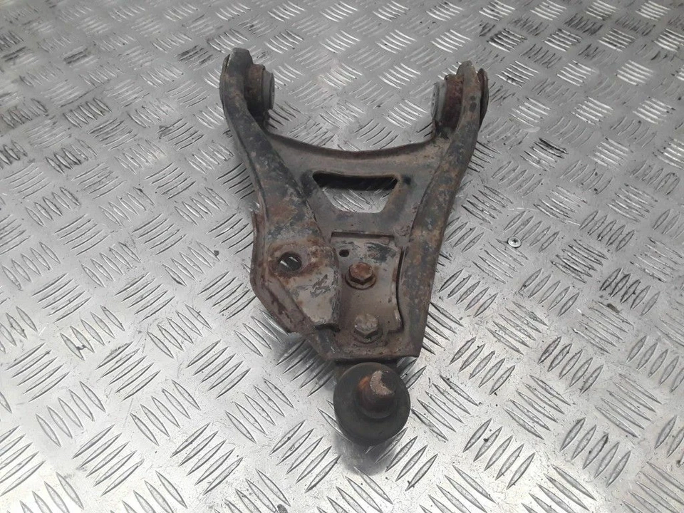 Renault Clio II 2002 Destro Anteriore Inferiore Controllo Braccio Oscillante Foto 4 de 4