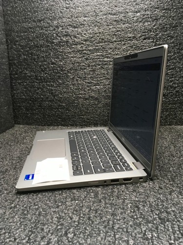 Dell Latitude 5320 Intel Core i7-1185G7 3.00GHz 16GB RAM 256GB SSD