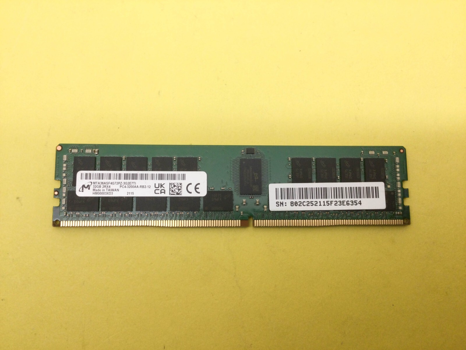 メモリー DDR4 32GB RDIMM 32GB DDR4-2666 ECC RDIMM (KINGSTON KSM26RD4/32HAI Equivalent