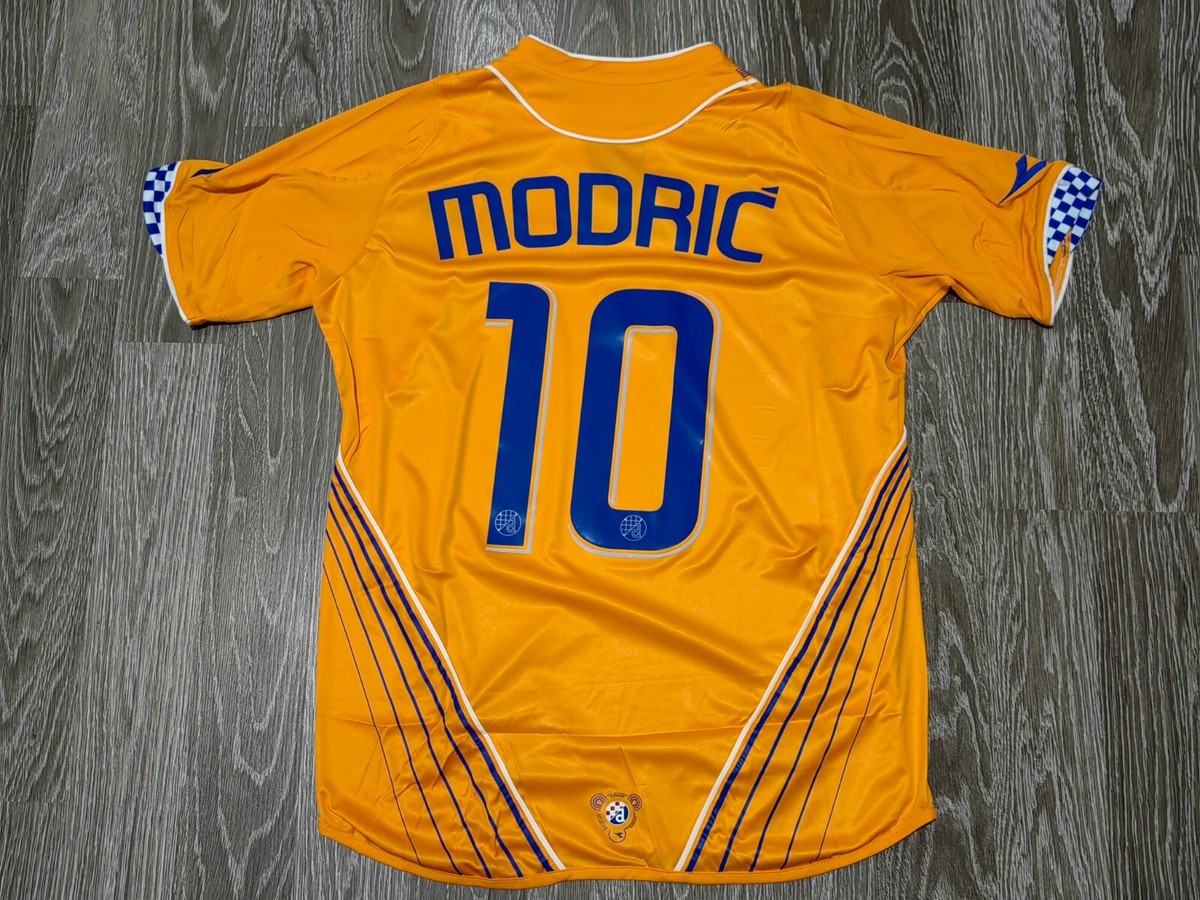 Luka Modric #10 Jersey Dinamo Zagreb Diadora Trikot L Football