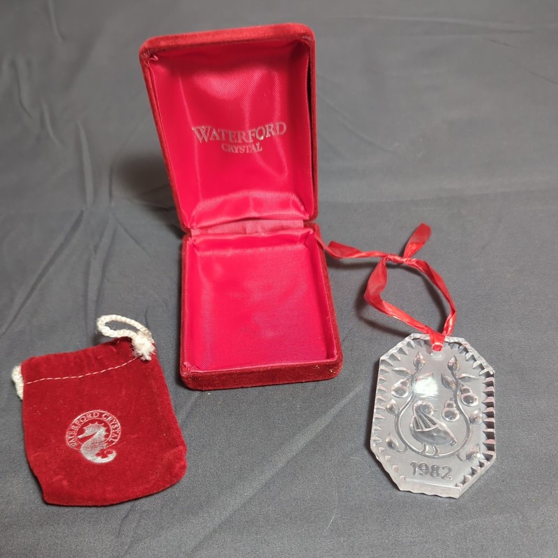 Waterford Crystal 12 Days of Christmas 1982 PARTRIDGE in a PEAR TREE Ornament