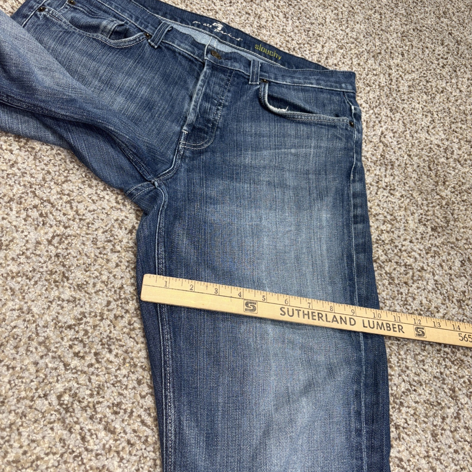 7 for all Mankind Slouchy Denim jeans Men's size 33 X 29 medium wash button fly - View 14