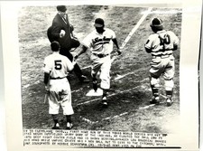 1948 Type-1 CLEVELAND INDIANS First Hime Run of WORLD SERIES - LARRY DOBY